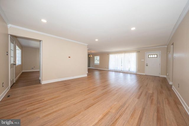 1539 W BENSALEM AVE, Bensalem, PA 19020