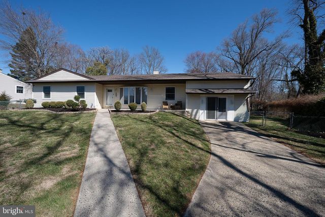 1539 W BENSALEM AVE, Bensalem, PA 19020