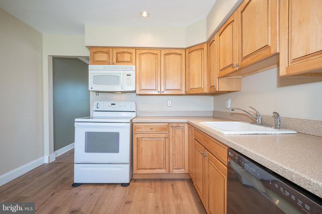 1539 W BENSALEM AVE, Bensalem, PA 19020