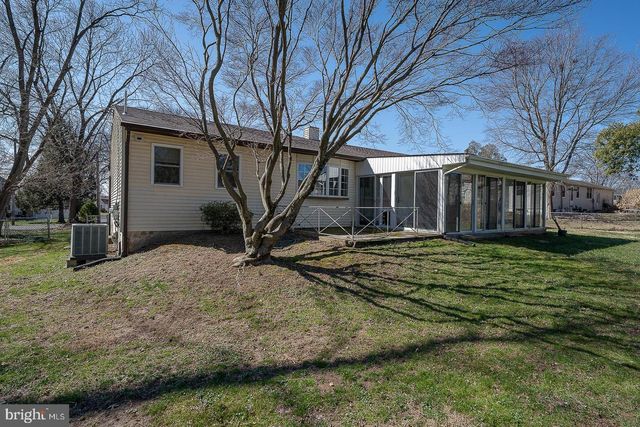 1539 W BENSALEM AVE, Bensalem, PA 19020