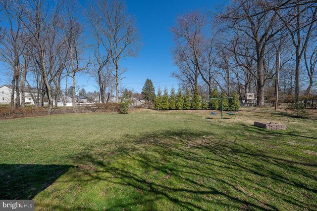 1539 W BENSALEM AVE, Bensalem, PA 19020