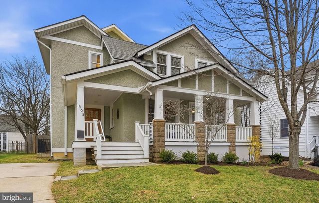 1805 N CALVERT ST, Arlington, VA 22201