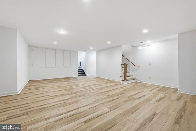 1805 N CALVERT ST, Arlington, VA 22201