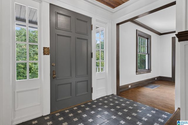 428 VALLEY ROAD, Birmingham, AL 35206