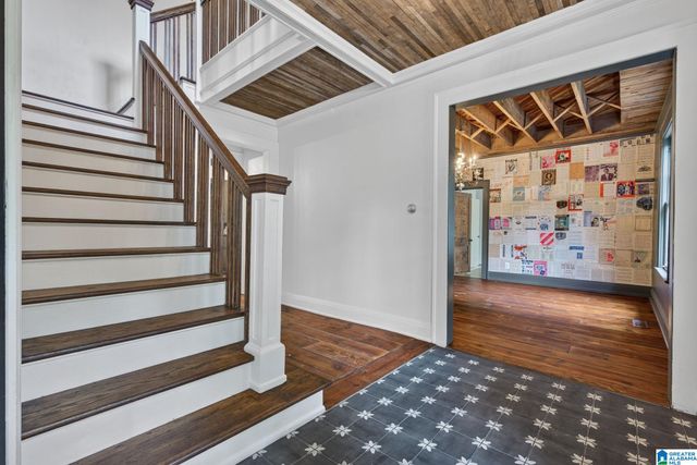 428 VALLEY ROAD, Birmingham, AL 35206