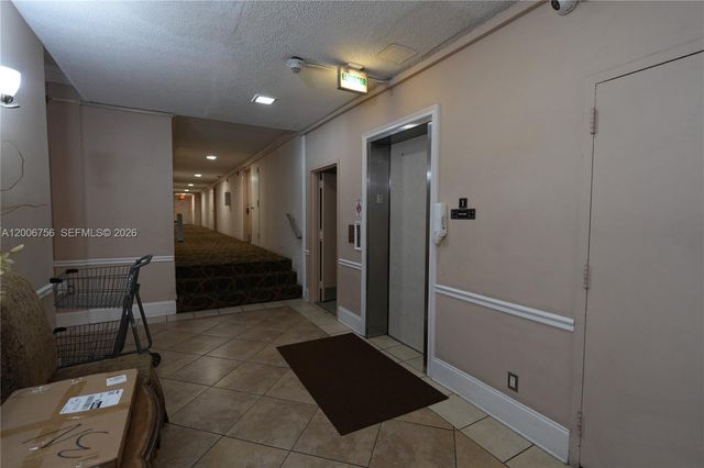 500 Executive Center Drive 1J, West Palm Beach, FL 33401