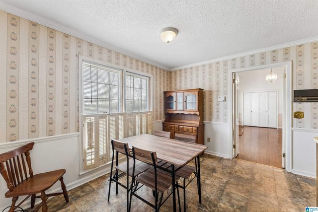 831 HILLCREST ROAD, Birmingham, AL 35235