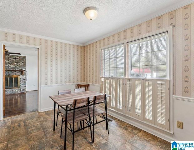 831 HILLCREST ROAD, Birmingham, AL 35235