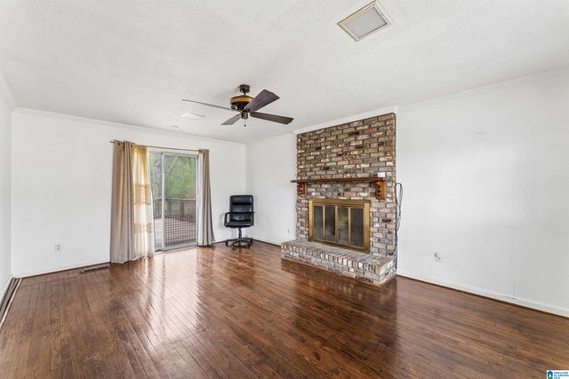 831 HILLCREST ROAD, Birmingham, AL 35235