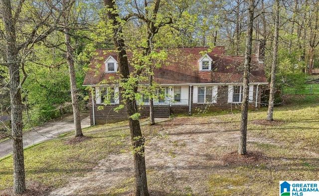 831 HILLCREST ROAD, Birmingham, AL 35235