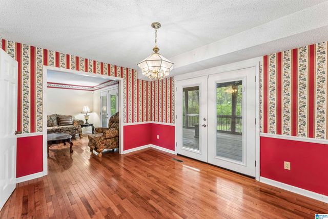 831 HILLCREST ROAD, Birmingham, AL 35235