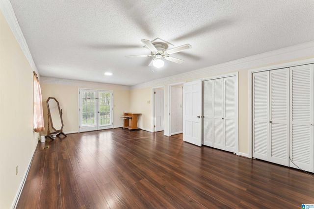 831 HILLCREST ROAD, Birmingham, AL 35235