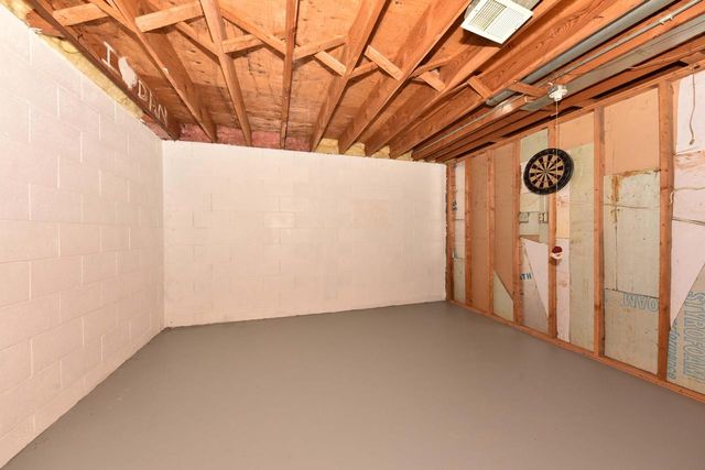 W193S7137 Hillview DRIVE, Muskego, WI 53150