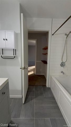 8030 Reese Road, Clarkston, MI 48348