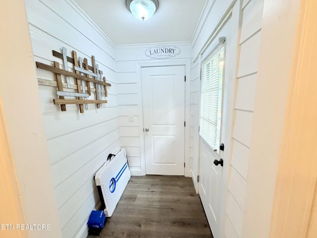 305 Jackson St, Sevierville, TN 37862