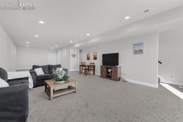 3430 Bella Luna Drive, Pueblo, CO 81001
