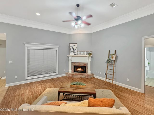 423 Old Town Circle, Brandon, MS 39042