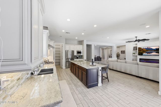 28077 N 100TH Drive, Peoria, AZ 85383