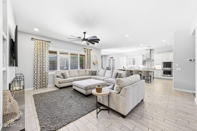 28077 N 100TH Drive, Peoria, AZ 85383
