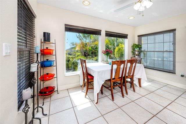 405 8TH AVENUE N, Tierra Verde, FL 33715