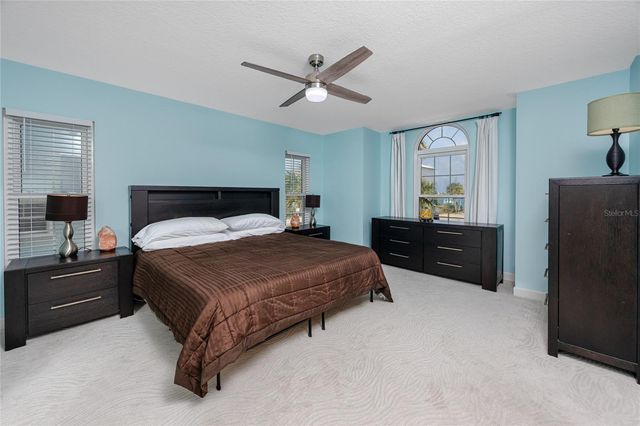 405 8TH AVENUE N, Tierra Verde, FL 33715