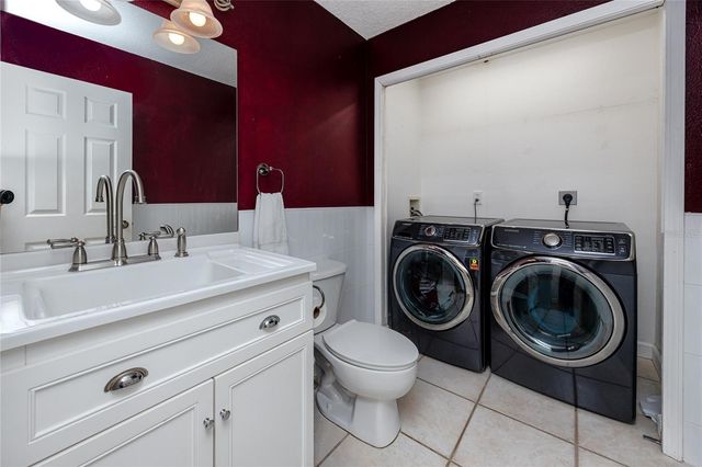 405 8TH AVENUE N, Tierra Verde, FL 33715