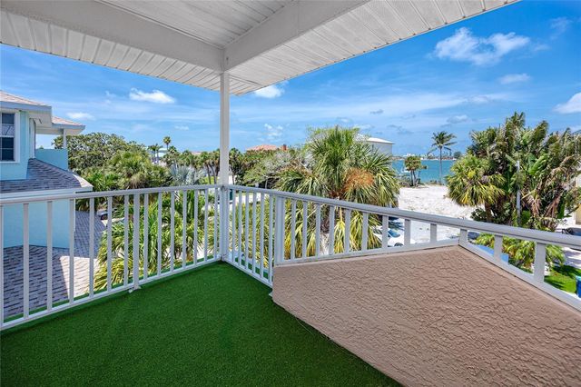 405 8TH AVENUE N, Tierra Verde, FL 33715