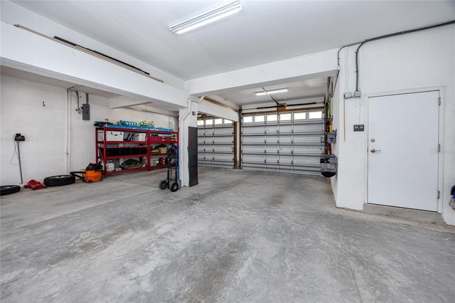 405 8TH AVENUE N, Tierra Verde, FL 33715