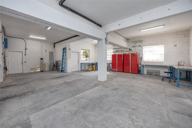 405 8TH AVENUE N, Tierra Verde, FL 33715