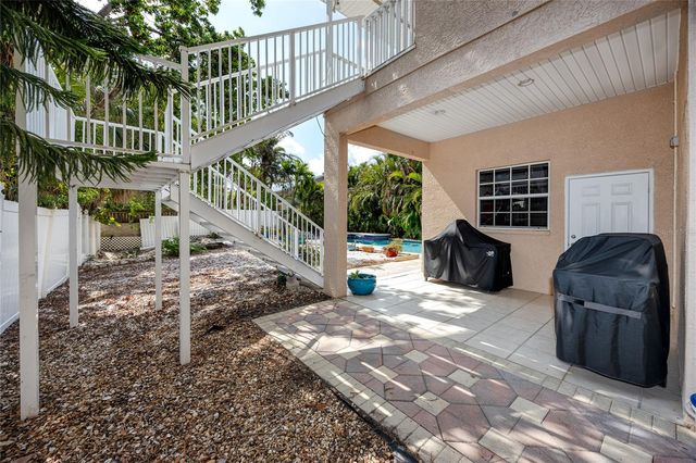 405 8TH AVENUE N, Tierra Verde, FL 33715