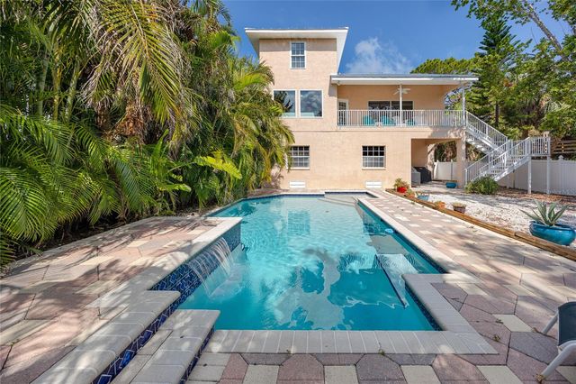 405 8TH AVENUE N, Tierra Verde, FL 33715