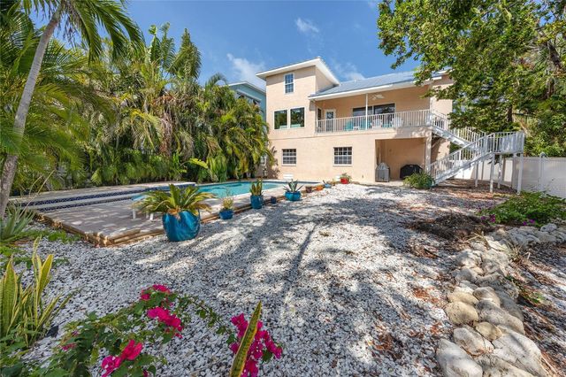 405 8TH AVENUE N, Tierra Verde, FL 33715