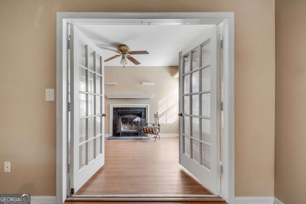 134 Lablanc Way NW, Atlanta, GA 30327