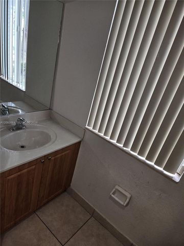 1442 SE 24th Court 358, Homestead, FL 33035