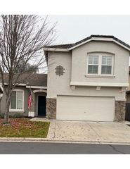 1595 Grey Bunny Dr, Roseville, CA 95747
