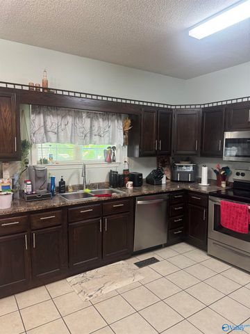 1403 SE 7th Avenue SE, Decatur, AL 35601