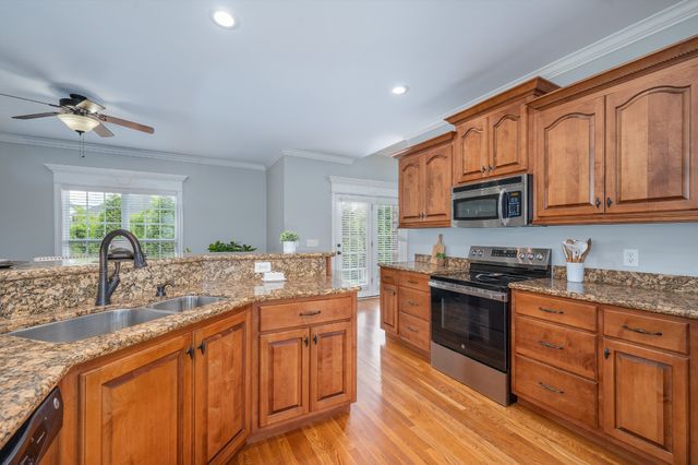 753 Kitty Ct, Murfreesboro, TN 37130