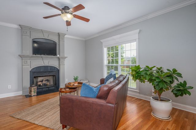 753 Kitty Ct, Murfreesboro, TN 37130