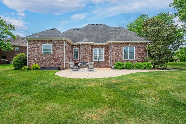 753 Kitty Ct, Murfreesboro, TN 37130