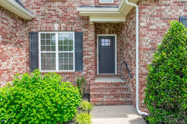753 Kitty Ct, Murfreesboro, TN 37130