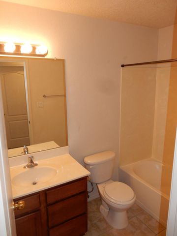 10516 Bitter Creek Drive NW, Albuquerque, NM 87114