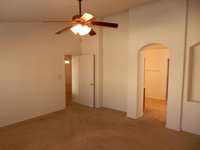 10516 Bitter Creek Drive NW, Albuquerque, NM 87114