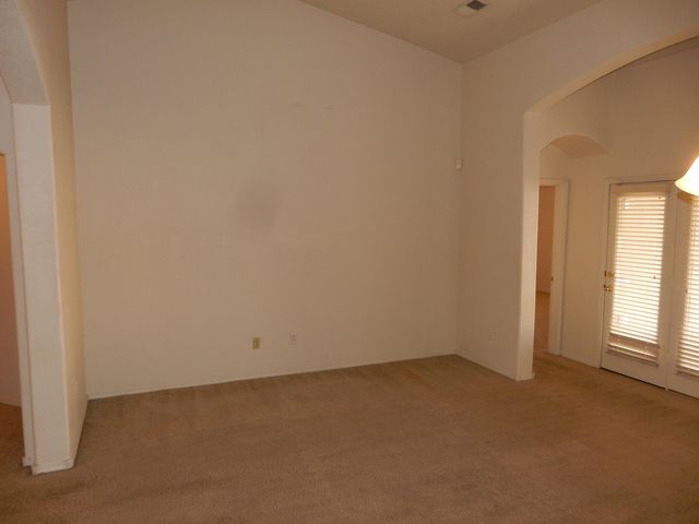 10516 Bitter Creek Drive NW, Albuquerque, NM 87114