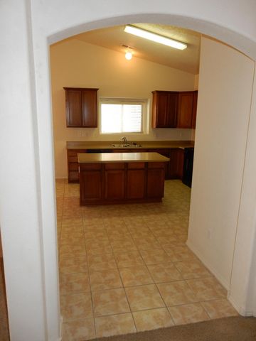 10516 Bitter Creek Drive NW, Albuquerque, NM 87114