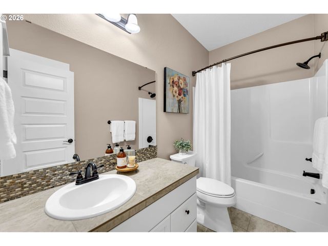 14426 Ne 112TH St, Vancouver, WA 98682