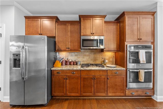 2521 Thorngrove Court, Fayetteville, NC 28303
