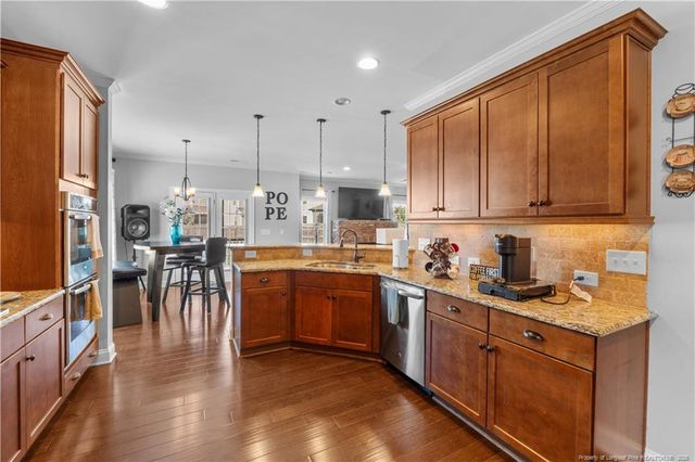 2521 Thorngrove Court, Fayetteville, NC 28303