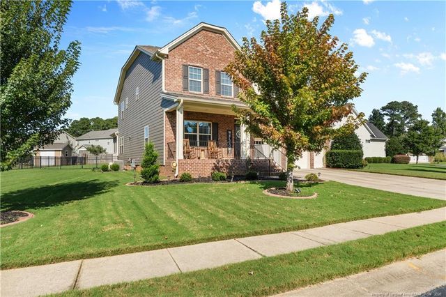 2521 Thorngrove Court, Fayetteville, NC 28303