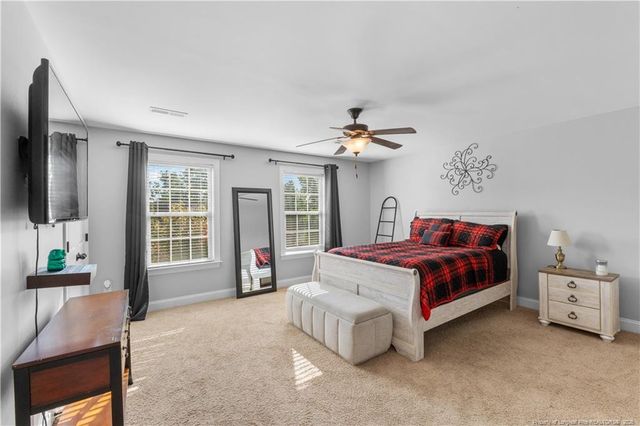 2521 Thorngrove Court, Fayetteville, NC 28303