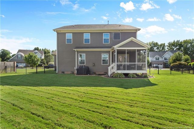 2521 Thorngrove Court, Fayetteville, NC 28303